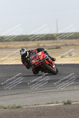 media/Sep-07-2024-Pacific Track Time (Sat) [[9bb89f5e83]]/A group/Phone Wall Paper 1000am/